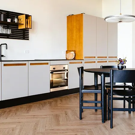 펜션 Simple Living And Outdoor Life At Helnaes