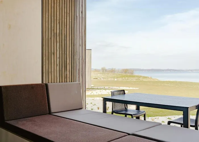 別荘 Simple Living And Outdoor Life At Helnaes *